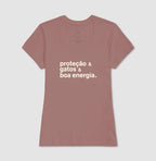 Camiseta PROTEÇÃO & GATOS & BOA ENERGIA