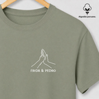 Camiseta BETTER TOGETHER | Algodão Peruano | Personalize com os nomes dos seus pets